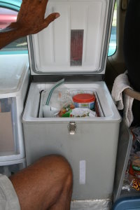 
Refrigerator